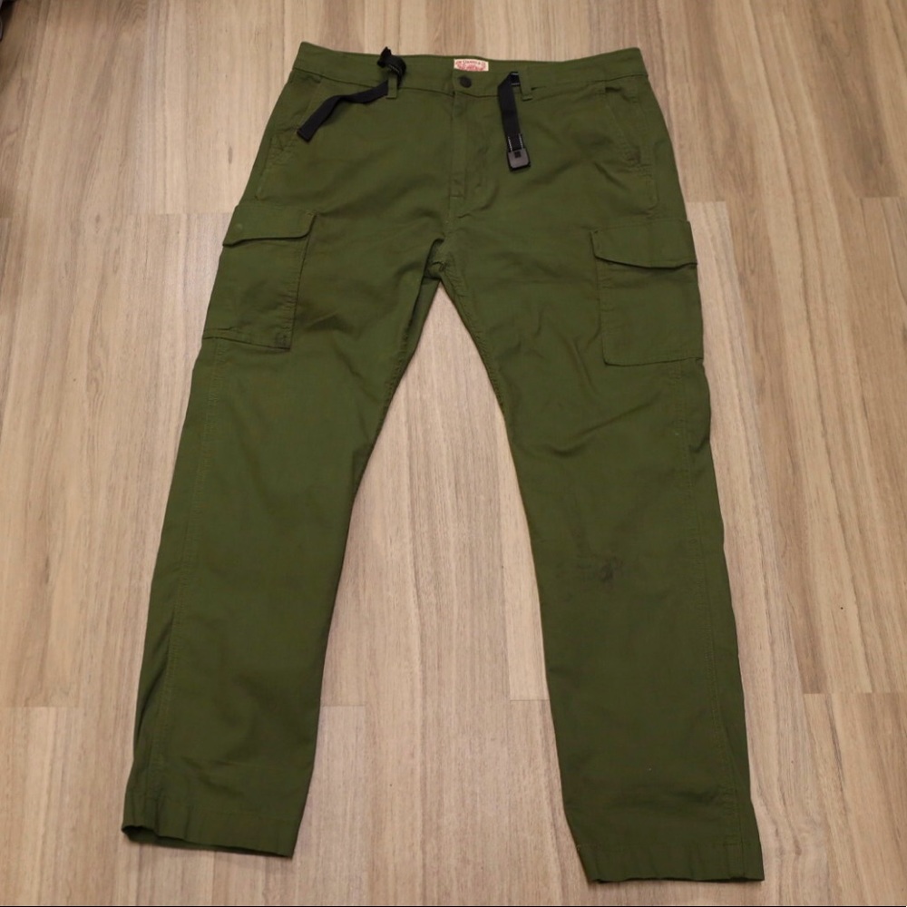 Levi Strauss Cargo Pants Size 34x32 Green